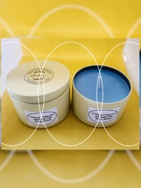 Image 2 of U'Nique Ocean Blue Candle 