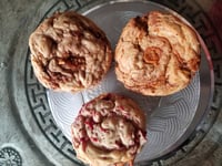 Image 1 of Deluxe Gluten Free Rolls (Large) - Individual (NA for shipping)