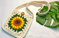 Image 1 of Axbridge Sunflower 🌻 granny square workshop Wednesday February 19th 7-9pm