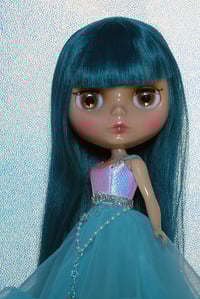 Image 3 of Spearmint Chew Blythe gown and fur stole