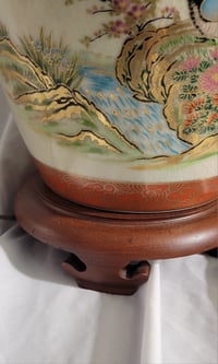 Image 3 of Hand painted vintage Satsuma lamp