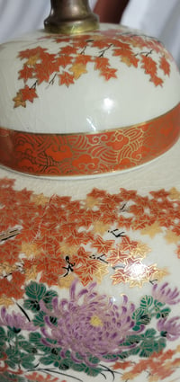 Image 13 of Hand painted vintage Satsuma lamp