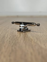 Image 3 of Premium Ptera Trucks