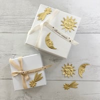 Image 4 of PAPIERS DORÉS