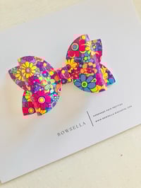 retro flowers 
