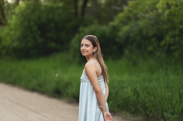 Image of June Grad Mini Sessions Dirt Road