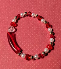 Image 1 of Red and white Valentine's Day stretch bracelet 