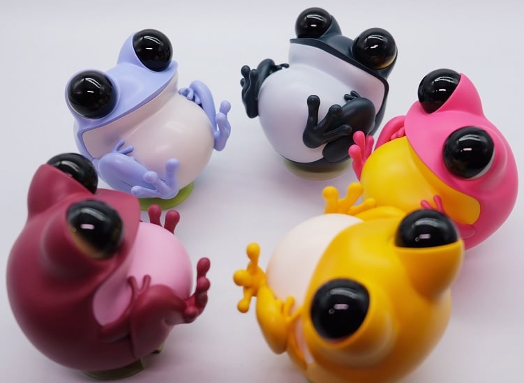 Image of Tegooroo APO Frogs