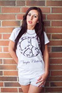 Women Boyfriend Peace Shirt White