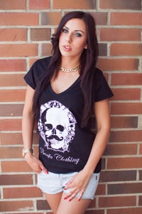Women V-Neck Logo Shirt Black