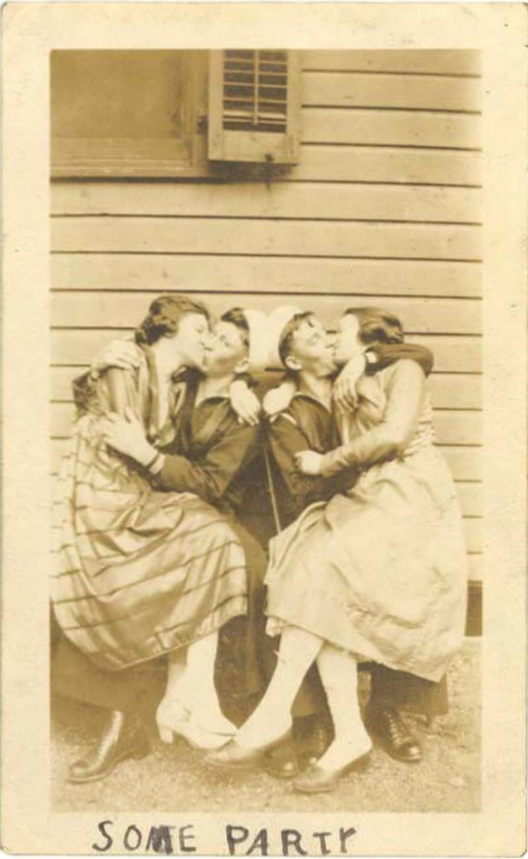 Pack of Valentines Image 5