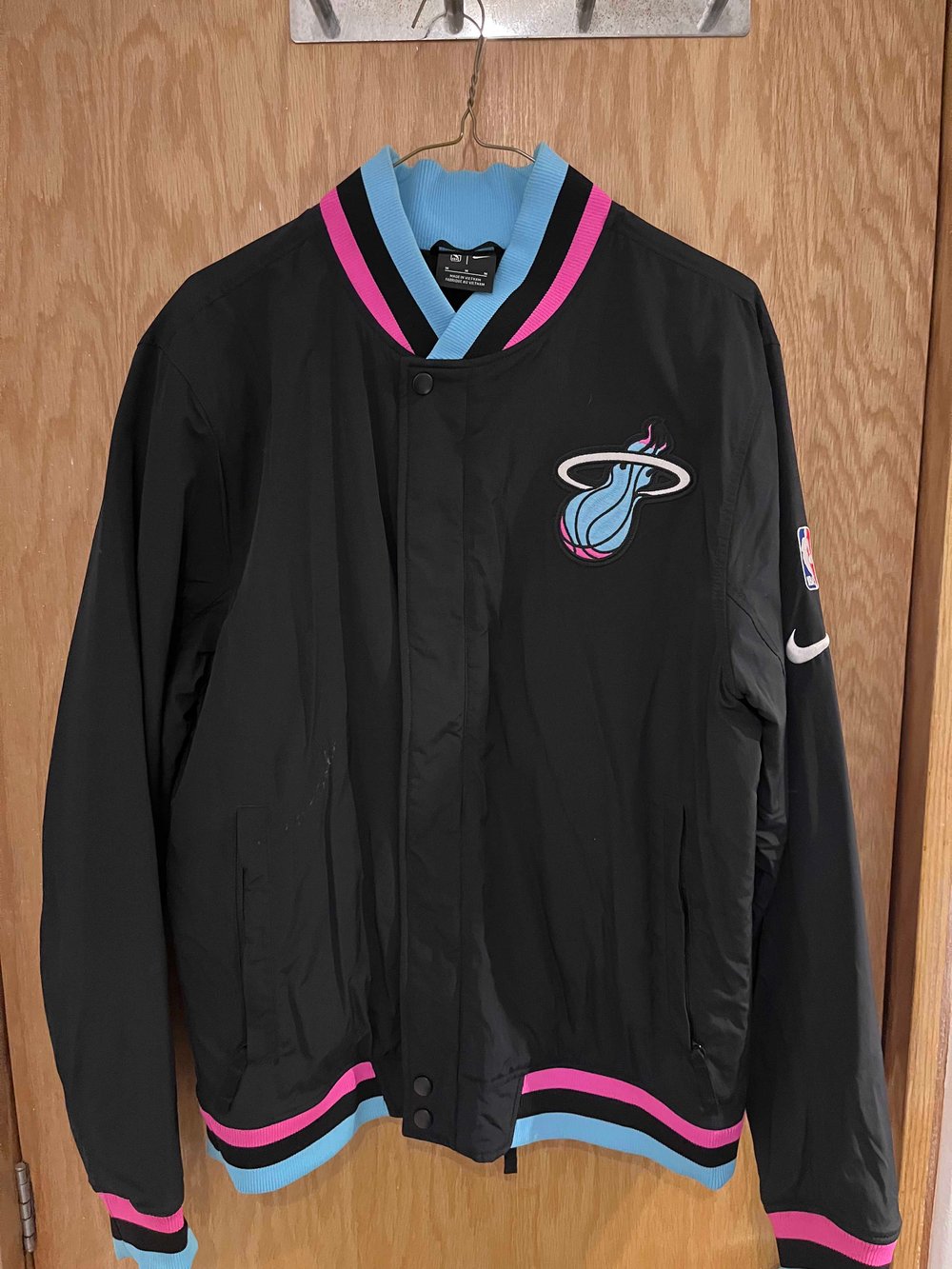 Chamarra Nike Miami Heat Vice City