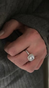 Image 4 of MARRY ME 