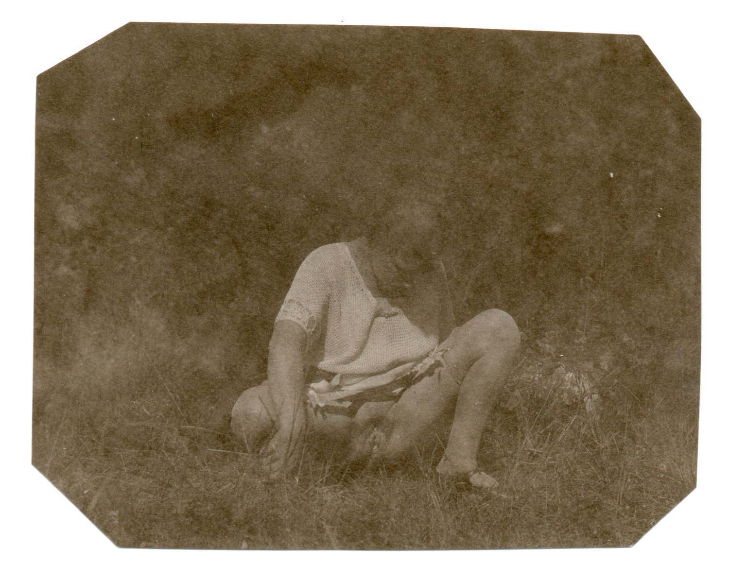 Image of Anonyme: home made erotic snapshot, France ca. 1940s