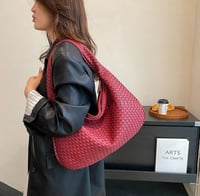 Women's Shoulder Bag