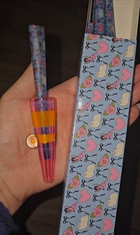 Image 3 of Jay/Cone Holder