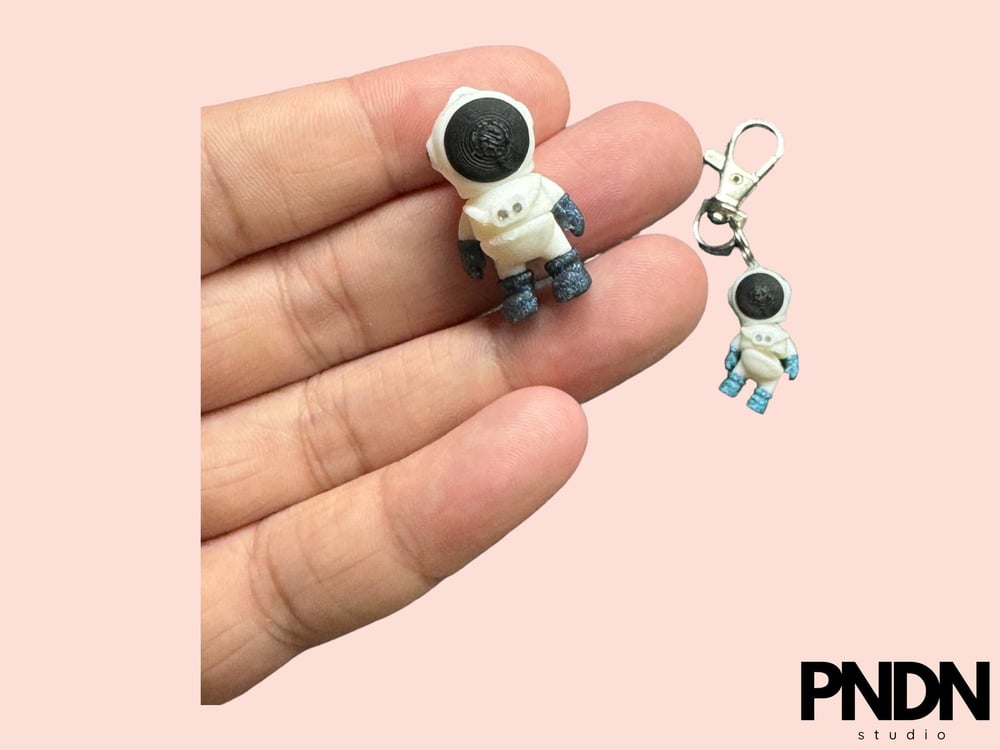 Image of Articulated Tiny Astronaut - Fidget Astronaut figurine, Astronaut Keychain - 3D Printed, Eco-Frie...