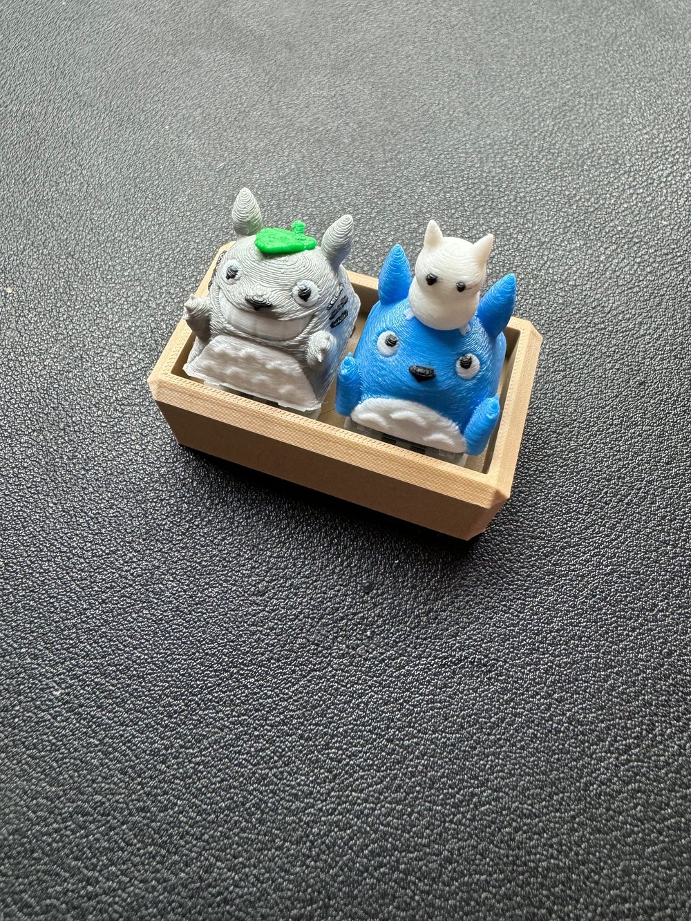 Image of Mechanical key totoro Fidget Combo - Customizable Keycap Set and Sensory Clicker Toy