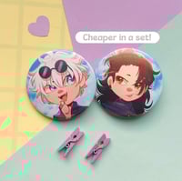 Image 4 of Jujutsu Kaisen Stickers & buttonpins