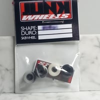 Image 2 of Junk Wheels Swirl W/B