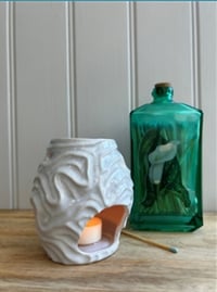 Organic coral wax burner