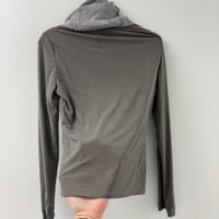 Image 4 of 00s mesh blend zip up
