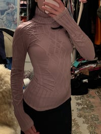 Image 4 of textured parasuco top