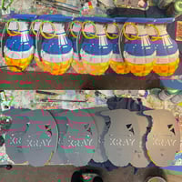 Image 5 of Donald Grenade #5