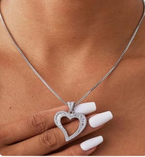 Image of Twisted Heart Necklace 