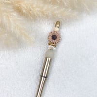 Image 2 of Stylo .. Daisy 🌼 ..