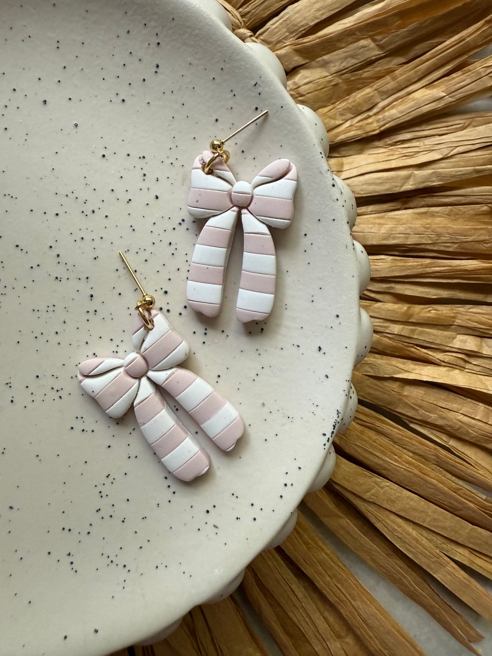 Image of pink & white striped bows