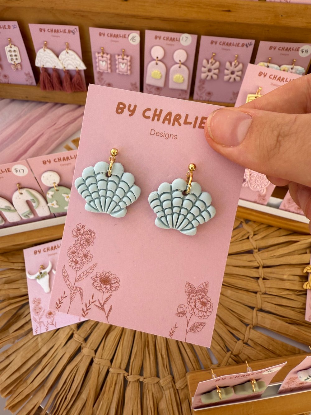 Image of aqua clam shell dangles