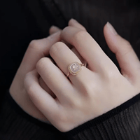 Image 2 of Velvet Ray