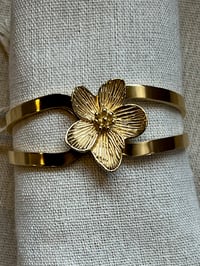 Image 1 of Stainless Steel Big Flower Bracelet Gold