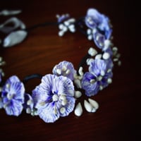 Image 2 of Couronne de fleurs