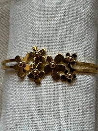 Image 3 of Stainless Steel Flower Bracelet Gold 