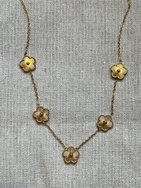 Image 1 of Stainless Steel Five Flowers Necklace Gold