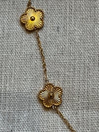 Image 2 of Stainless Steel Five Flowers Necklace Gold