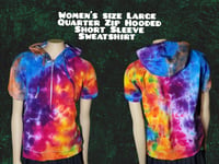 Womens Size Large Rainbow Tie Dyed Short Sleeve Hoodie