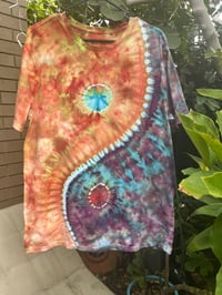 Image 1 of Yin-yang men’s (unisex) size M t-shirt