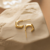 Image 3 of Aurelia Spark