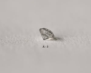 Image of 18ct Yellow Gold, Brilliant cut grey diamond ring (LON241)