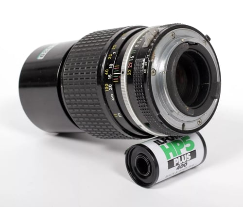 Image of Nikon NIKKOR 200mm F4 AI lens for aIl F mount cameras #5029