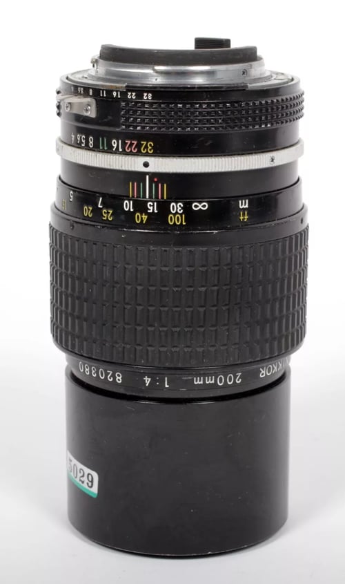 Image of Nikon NIKKOR 200mm F4 AI lens for aIl F mount cameras #5029