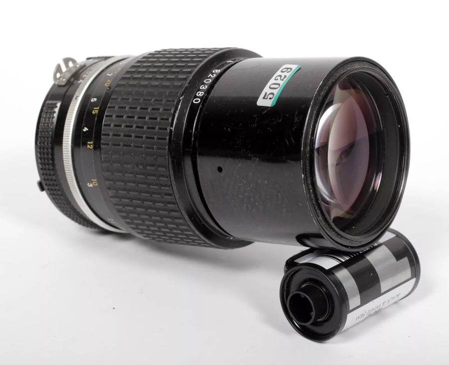 Image of Nikon NIKKOR 200mm F4 AI lens for aIl F mount cameras #5029