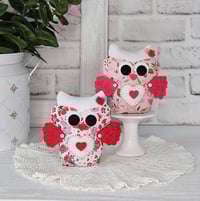 Image 2 of Owl Shelf Sitter - Red