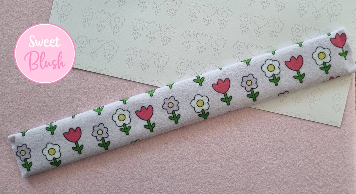 Kawaii Flowers Felt-Covered Ruler | Sweet Blush