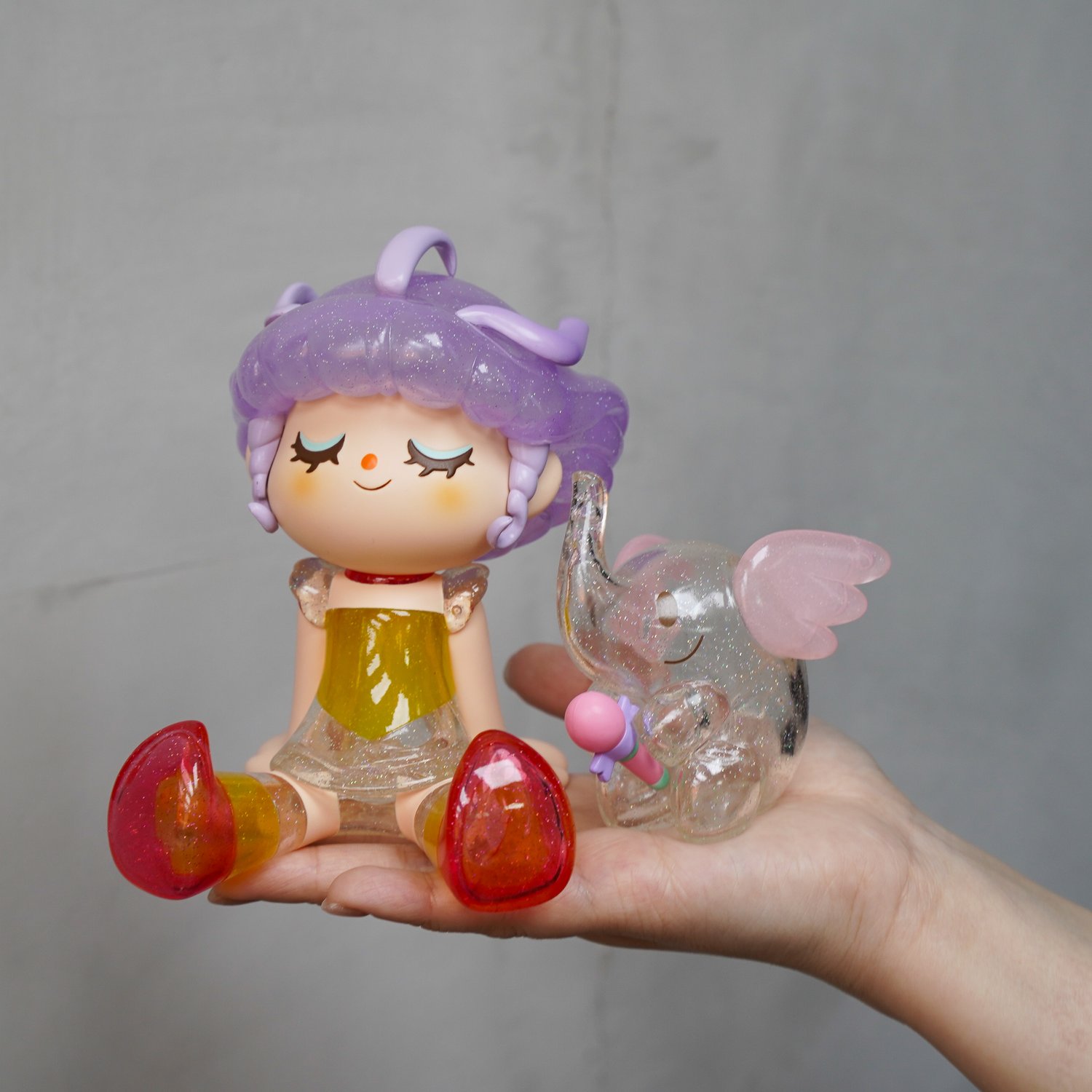Image of CREAMY MAMI GOLD GLITTER EDITION