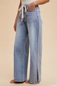 Image 4 of WAIST STRAP DETAIL STRETCH SIDE SLIT WIDE LEG JEAN - APRIL