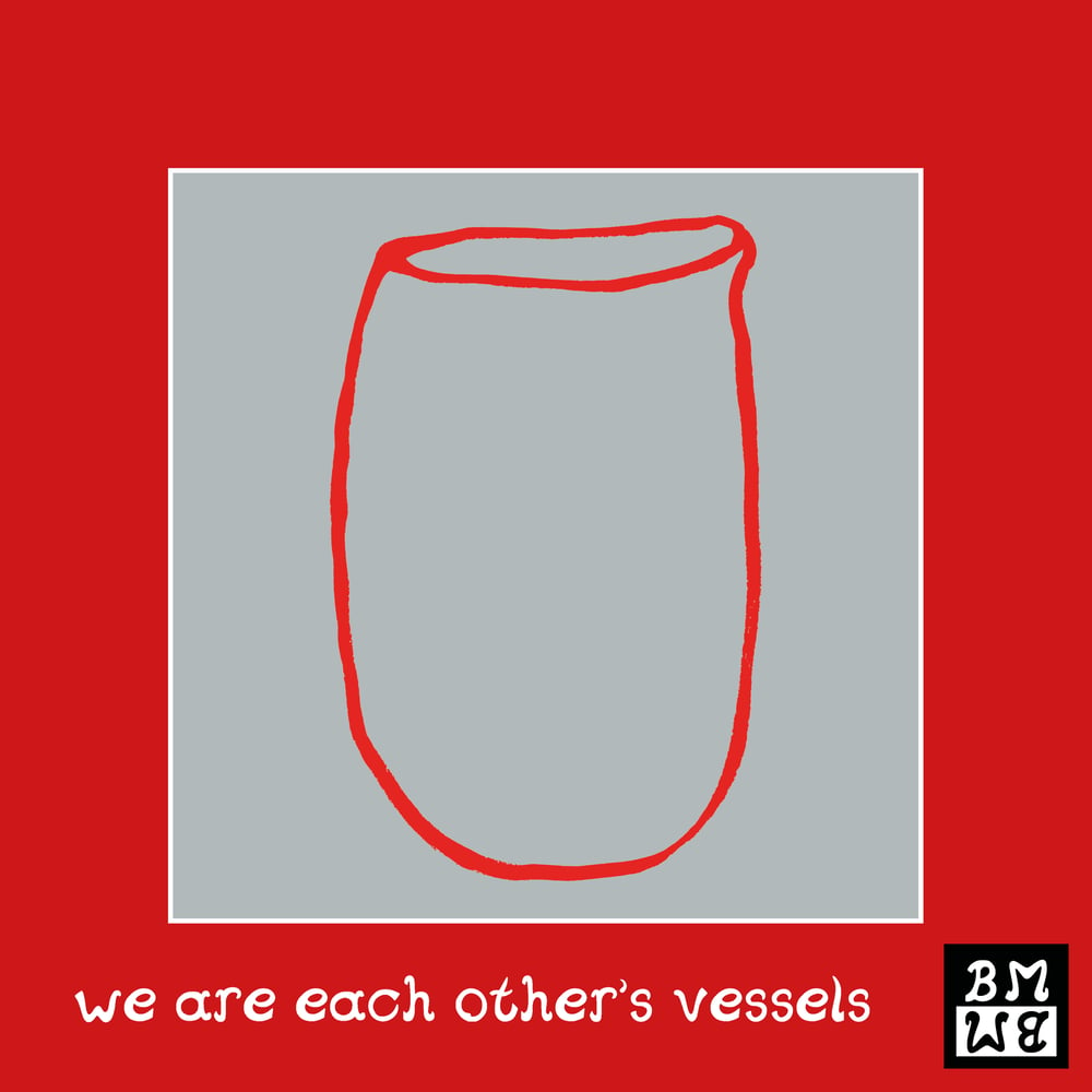 Image of vessels/urns gray red  2